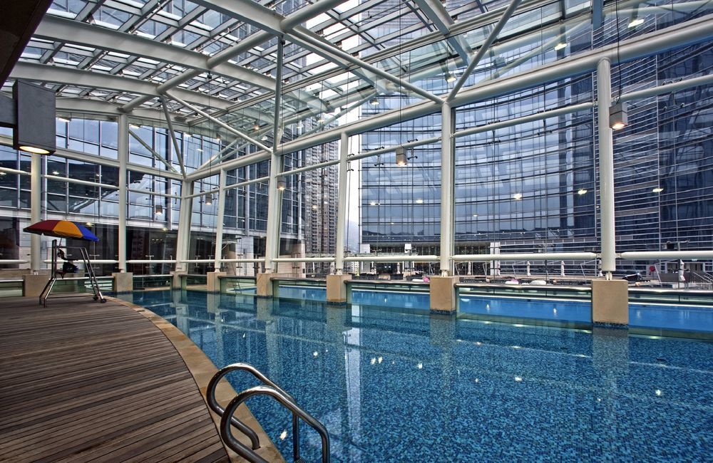 Nina Hotel Tsuen Wan West Гонконг Экстерьер фото The swimming pool